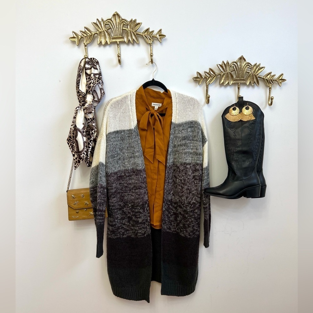 Cardigan long sweater M 19.5” l 34”